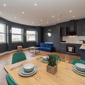 Flash Sale Centre Seafront 2 Bedroom Flat Bn12sil05 Apartment Brighton